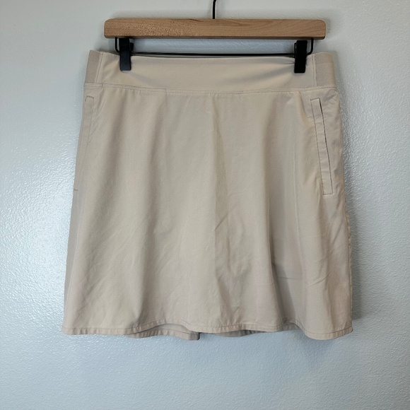 Athleta Pants - Athleta Khaki Brooklyn Mid Rise Skort size 12